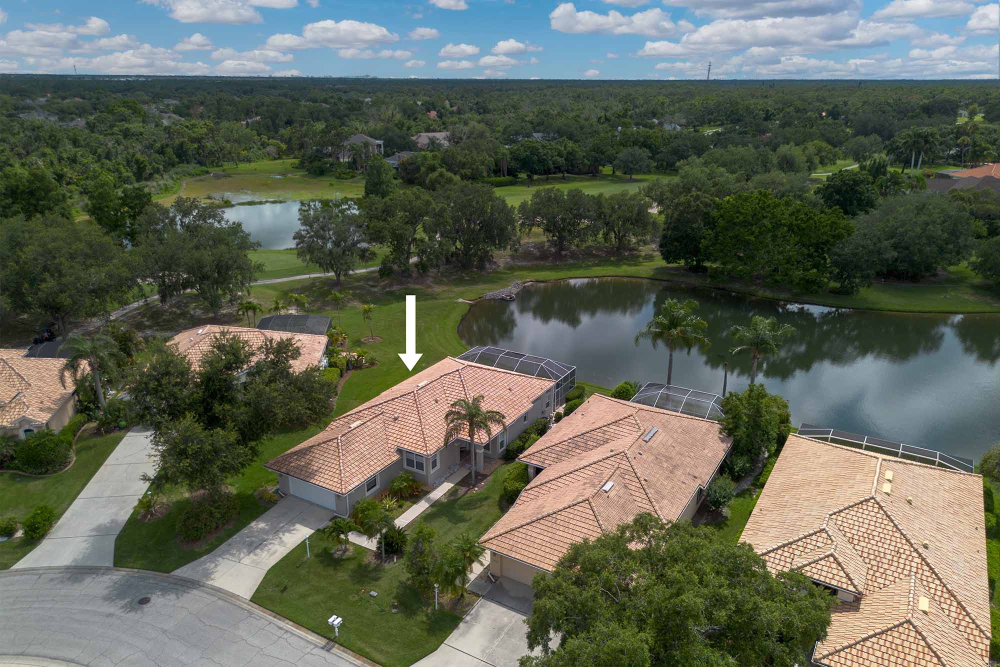 Aerial Photo of River Club House for Sale